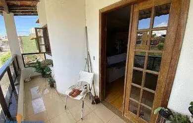 Imagem: A casa possui 5 Dormitórios, 3 Banheiros, 2 Vagas na garagem