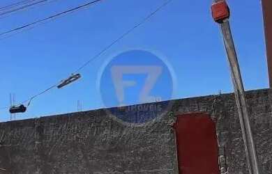 Imagem: O terreno possui 1920m² de Área e está localizado em Vicente