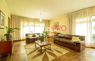 Imagem 13: Alto de Pinheiros. 362m² de Área, 4 Vagas na garageme4 Dormitórios