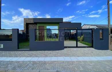 Imagem 3: Residência Exclusiva no Balneário Atlântico Conforto, elegância e...