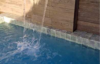 Imagem 15: Casa na ilha. Piscina, Churrasqueira, Imóvel mobiliadoeAr-condicionado