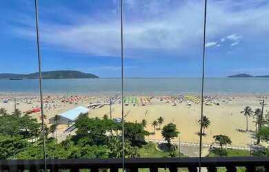 Imagem: O apartamento possui 3 Dormitórios, 2 Banheiros, 1 Vaga na