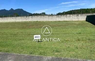 Imagem: O terreno possui 441m² de Área e está localizado em Viverde