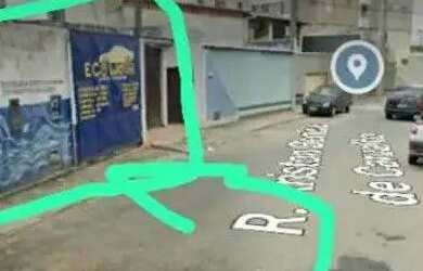 Imagem: A casa possui 5 Dormitórios, 5 Banheiros, 5 Vagas na garagem