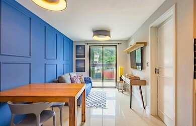 Imagem: O apartamento possui 1 Dormitório, 1 Banheiro, 1 Vaga na garagem