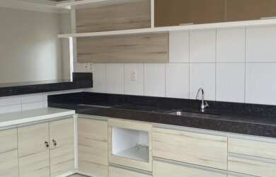 Imagem 5: Alugo ou Vendo Casa. 230m² de Área, 2 Vagas na garageme3 Dormitórios