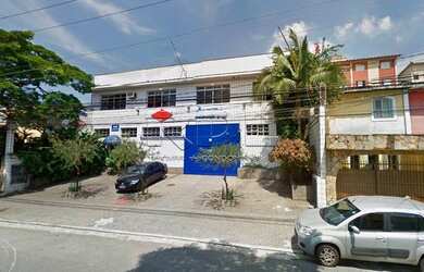 Imagem: O apartamento possui 3 Banheiros, 2.000m² de Área e está