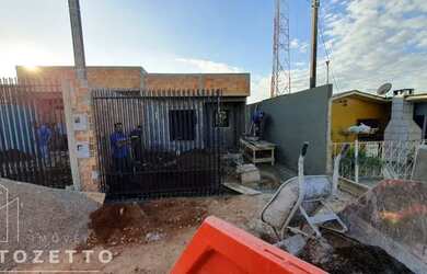 Imagem: A casa possui 2 Dormitórios, 1 Banheiro, 55m² de Área e