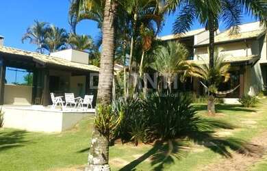 Imagem: A casa em condomínio possui 3 Dormitórios, 1 Banheiro, 4 Vagas