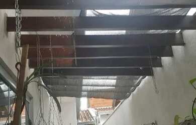 Imagem 1: Vendo casa,rua publica,no jardim Silvestre,parte alta,com vista livre