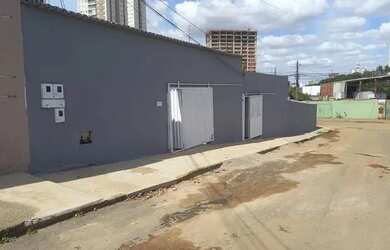 Imagem: A kitnet possui 1 Dormitório, 1 Banheiro, 1 Vaga na garagem