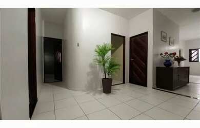 Imagem 11: Sobrado para venda. 238m² de Área, 3 Vagas na garageme4 Dormitórios