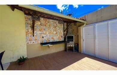 Imagem 16: Sobrado para venda. 238m² de Área, 3 Vagas na garageme4 Dormitórios