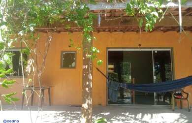 Imagem: A casa possui 1 Dormitório, 1 Banheiro, 3 Vagas na garagem