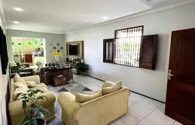 Imagem: A casa em condomínio possui 4 Dormitórios, 4 Banheiros, 4