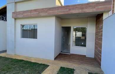 Imagem 1: Casa a venda no Bairro São Sebastião - Matozinhos/MG