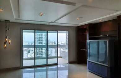 Imagem: O apartamento possui 4 Dormitórios, 5 Banheiros, 3 Vagas na