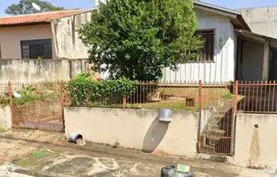 Imagem: Terreno com casa de madeira - Jd. Tokio