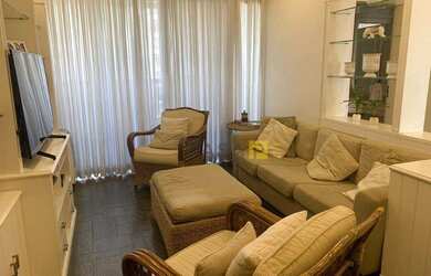 Imagem: O apartamento possui 4 Dormitórios, 1 Banheiro, 2 Vagas na