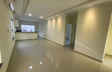 Imagem: A casa em condomínio possui 3 Dormitórios, 5 Banheiros, 2