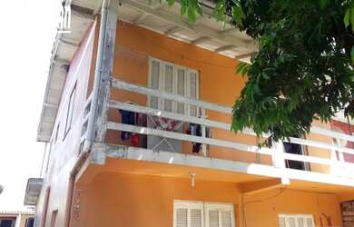 Imagem: A casa possui 2 Dormitórios, 1 Banheiro, 385m² de Área, Imóvel