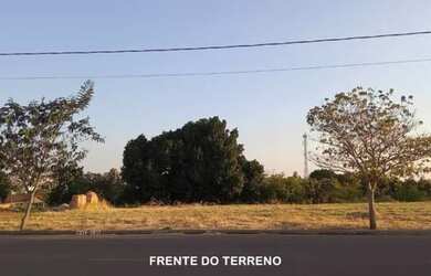 Imagem: O terreno possui 327m² de Área e está localizado em Tupã
