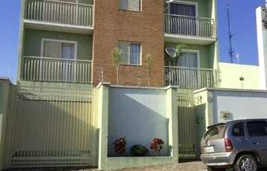 Imagem: O apartamento possui 2 Dormitórios, 2 Banheiros, 2 Vagas na