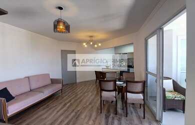 Imagem: O apartamento possui 2 Dormitórios, 1 Banheiro, 2 Vagas na