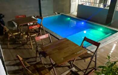 Imagem: A casa em condomínio possui 3 Dormitórios, 3 Banheiros, 500m²