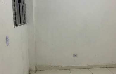 Imagem 6: Alugo casa fundos. Varanda, 1 Vaga na garageme1 Dormitório