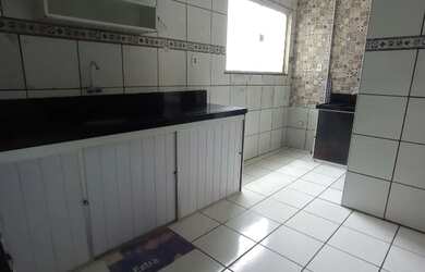 Imagem 9: AP Muito Amplo, Ventilado, Garagem Coberta, Próx Mateus Forquilha, Condomínio Girassol!