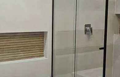 Imagem 3: Imóvel para venda tem 450 metros quadrados com 5 quartos em Cidade Alpha - Eusébio - CE