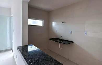 Imagem 8: Casa Nova 2/4 com Corredor Lateral Pronta para Morar no Mangabeira