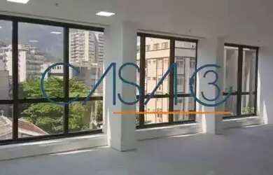 Imagem: O depósito possui 1 Vaga na garagem, 38m² de Área e está