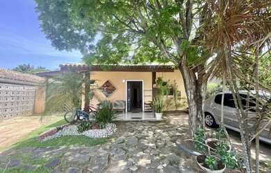 Imagem: A casa em condomínio possui 3 Dormitórios, 3 Banheiros, 3