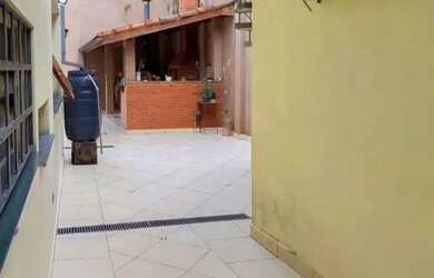 Imagem 13: Casa à venda em Cotia, Jardim Semiramis, com 3 quartos, com 209 m²