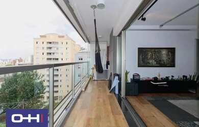 Imagem: O apartamento possui 1 Dormitório, 2 Banheiros, 2 Vagas na