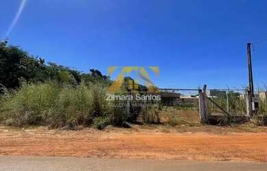 Imagem: O terreno possui 910m² de Área e está localizado em Jardim