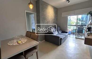 Imagem: O apartamento possui 2 Dormitórios, 2 Banheiros, 1 Vaga na