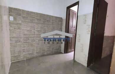 Imagem: A casa possui 1 Dormitório, 1 Banheiro, 20m² de Área e está