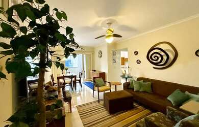 Imagem: O apartamento possui 2 Dormitórios, 2 Banheiros, 2 Vagas na