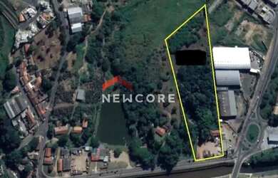 Imagem: O terreno possui 15000m² de Área e está localizado em Vila