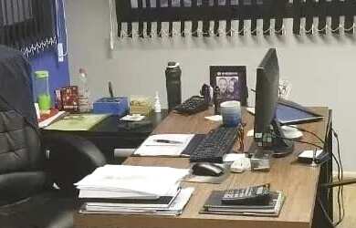 Imagem: O depósito possui 2 Vagas na garagem e 70m² de Área e está