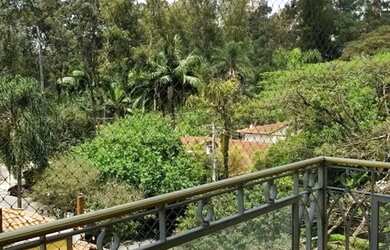 Imagem: O apartamento possui 4 Dormitórios, 5 Banheiros, 5 Vagas na