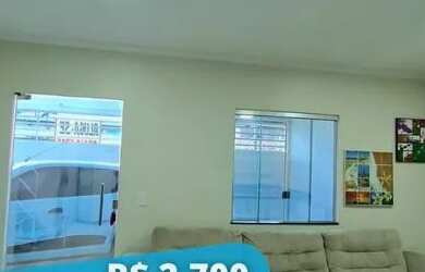 Imagem: A casa possui 2 Dormitórios, 2 Banheiros, 1 Vaga na garagem