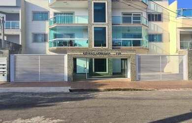 Imagem: O apartamento possui 3 Dormitórios, 1 Banheiro, 1 Vaga na garagem