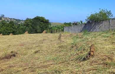Imagem: O terreno possui 1.200m² de Área e está localizado em Vila