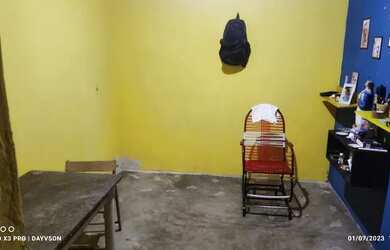 Imagem: A casa possui 2 Dormitórios, 1 Banheiro e está localizado