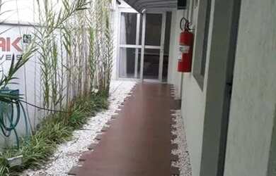 Imagem: O depósito para alugar possui e está localizado em Vila Vianelo