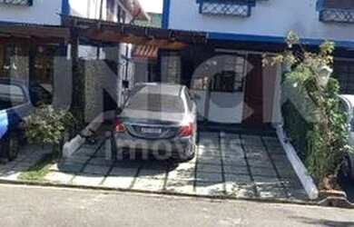 Imagem: A casa em condomínio possui 3 Dormitórios, 3 Banheiros, 2